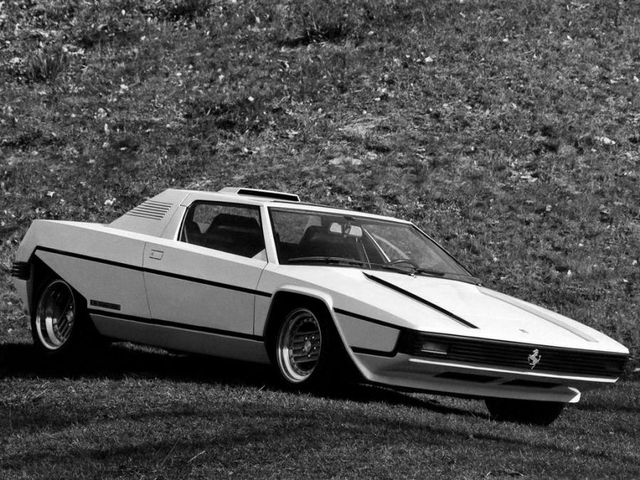  Ferrari 308 GT Rainbow Concept 1976 года  (фото 2 из 22)